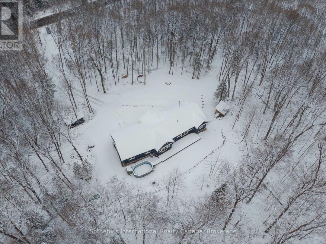 2435 RAVENSCLIFFE ROAD, Huntsville (Stisted)