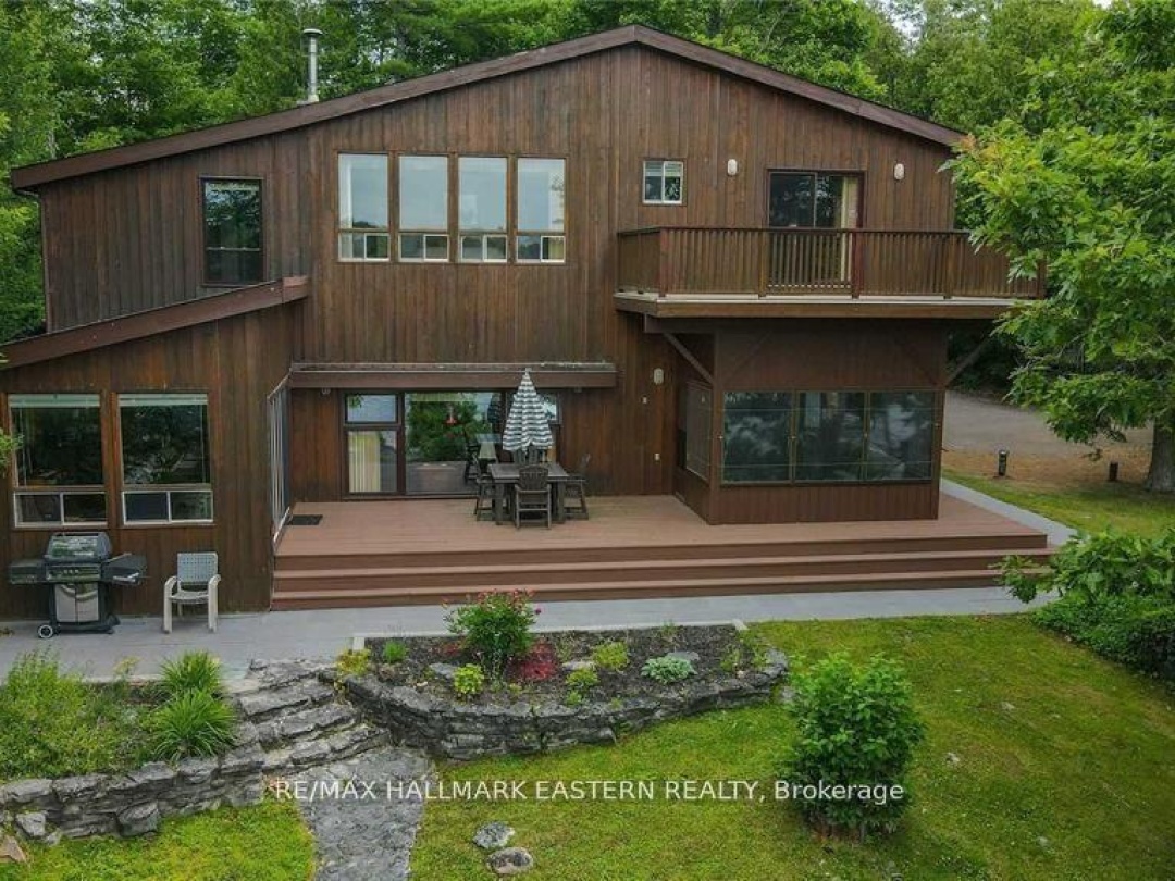 326 Indian Point Road, Balsam Lake