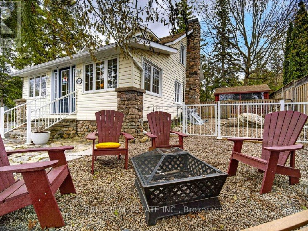 769 CEDAR GLEN ROAD, Sturgeon Lake
