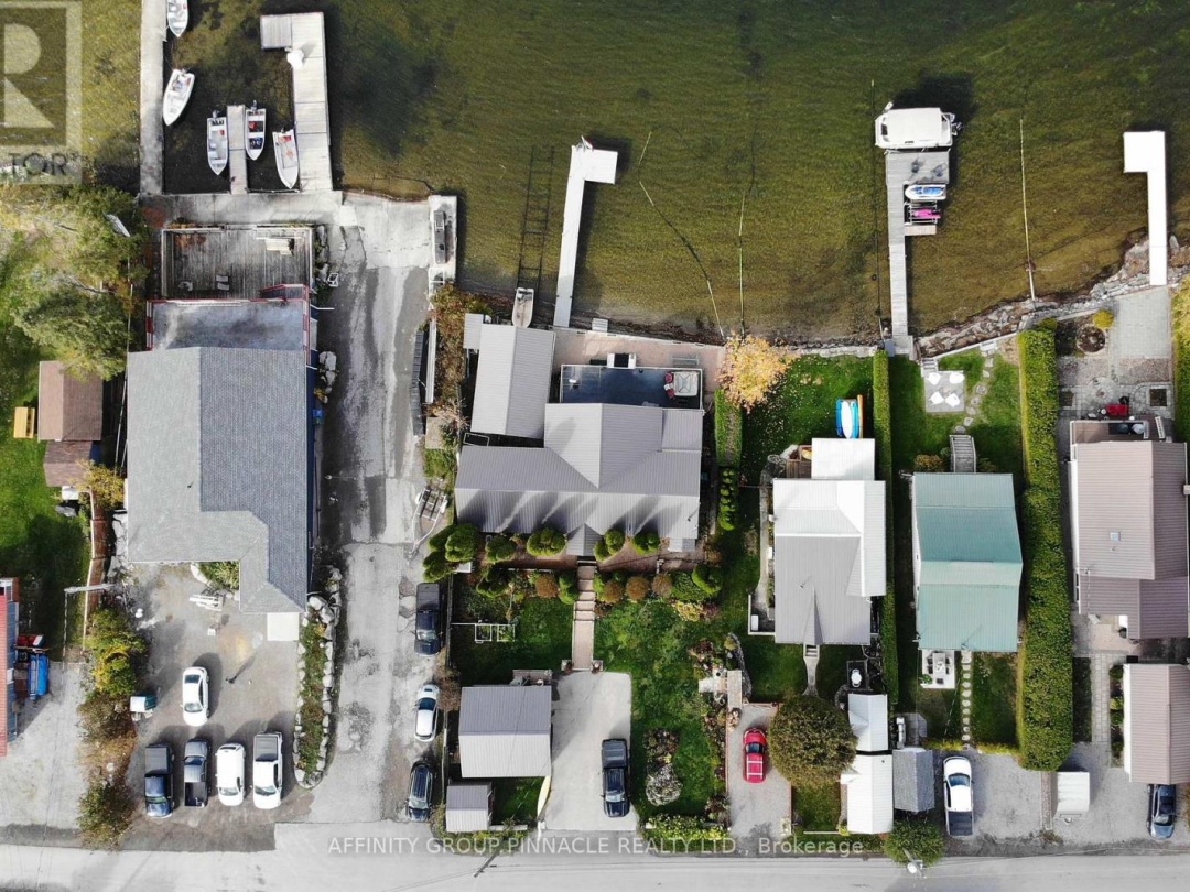 14 ORIOLE ROAD, Cameron Lake