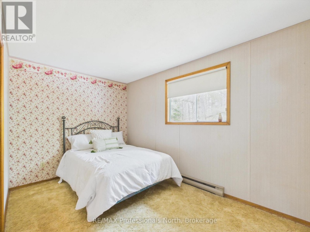 11 BEACON LANE, Bracebridge (Macaulay)