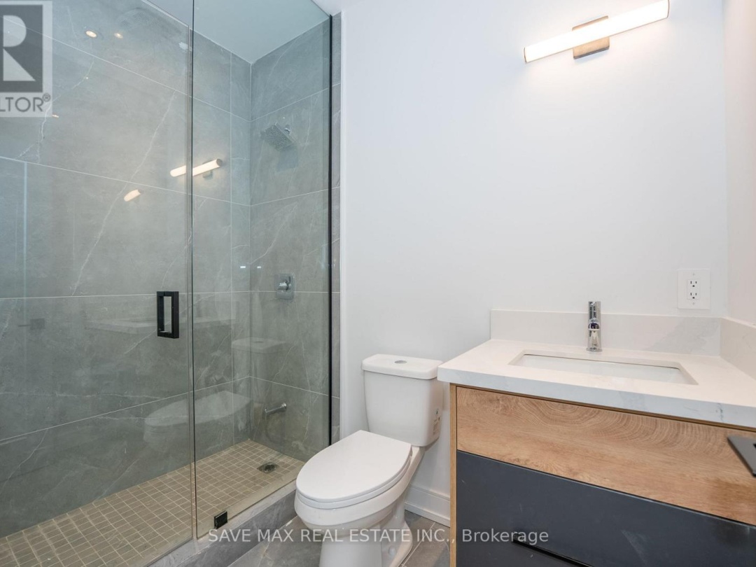 3775 SUNBANK CRESCENT, 