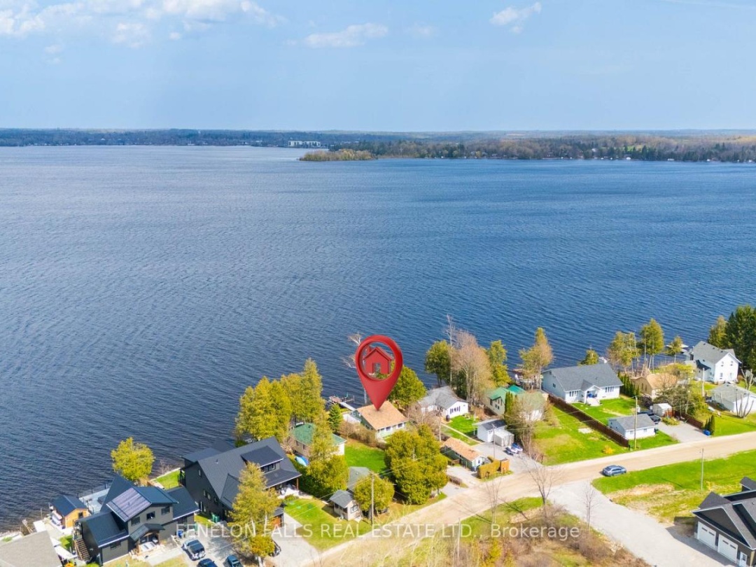 39 BAYVIEW ROAD, Cameron Lake