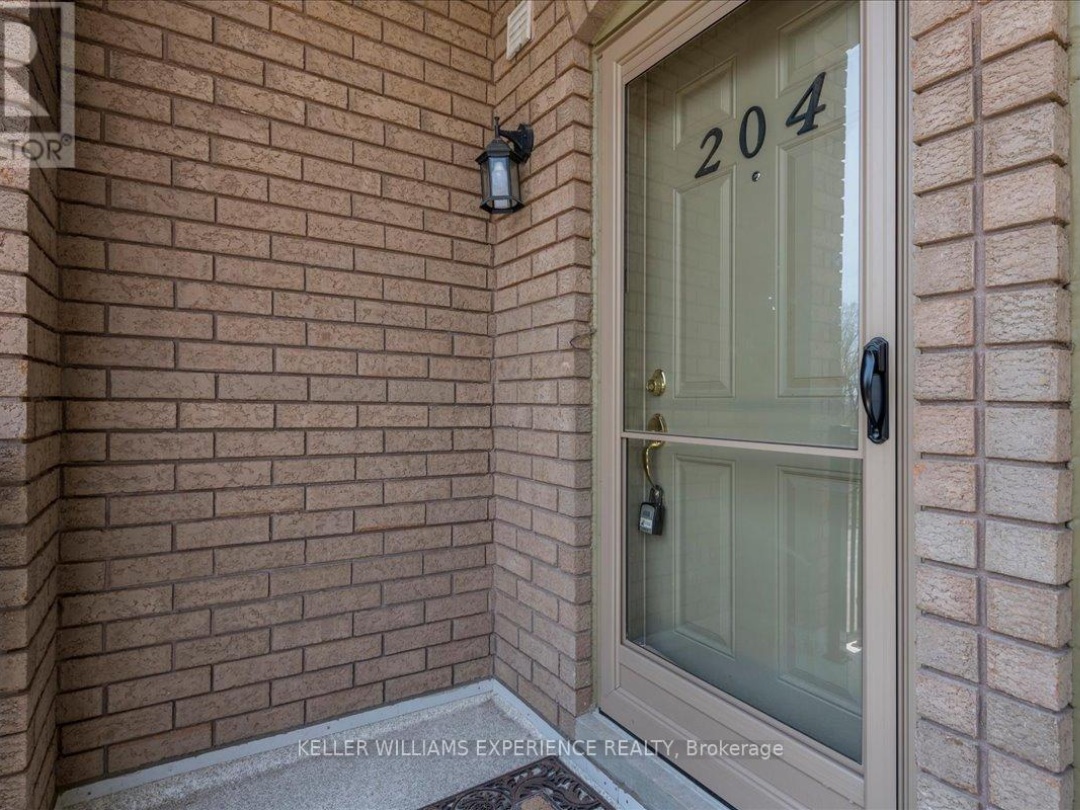 204 - 492 LACLIE STREET, Orillia