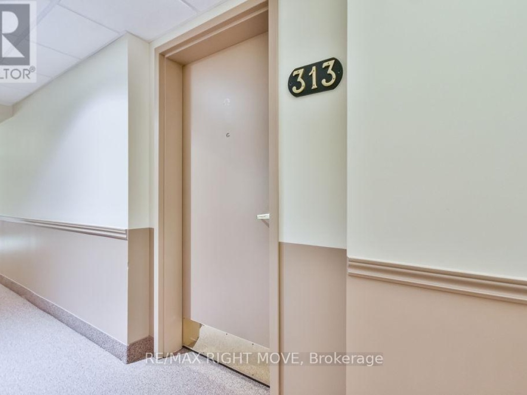 313 - 486 LACLIE STREET, Orillia
