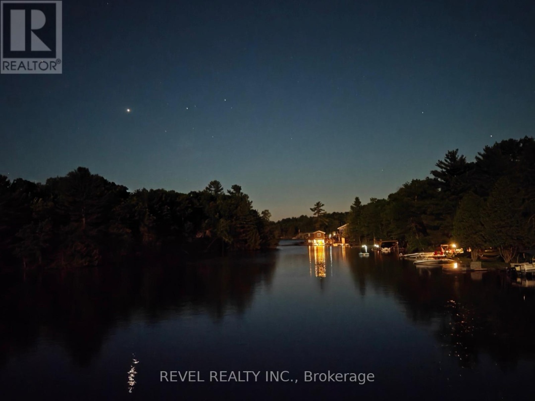 180 LAKE ROAD, Baxter Lake