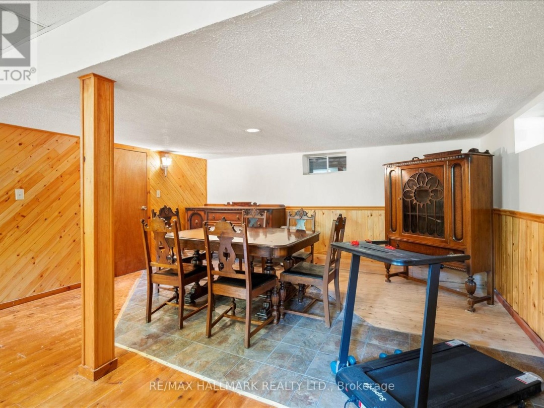 25 LITTLE SILVER LAKE WAY, Little Silver Lake