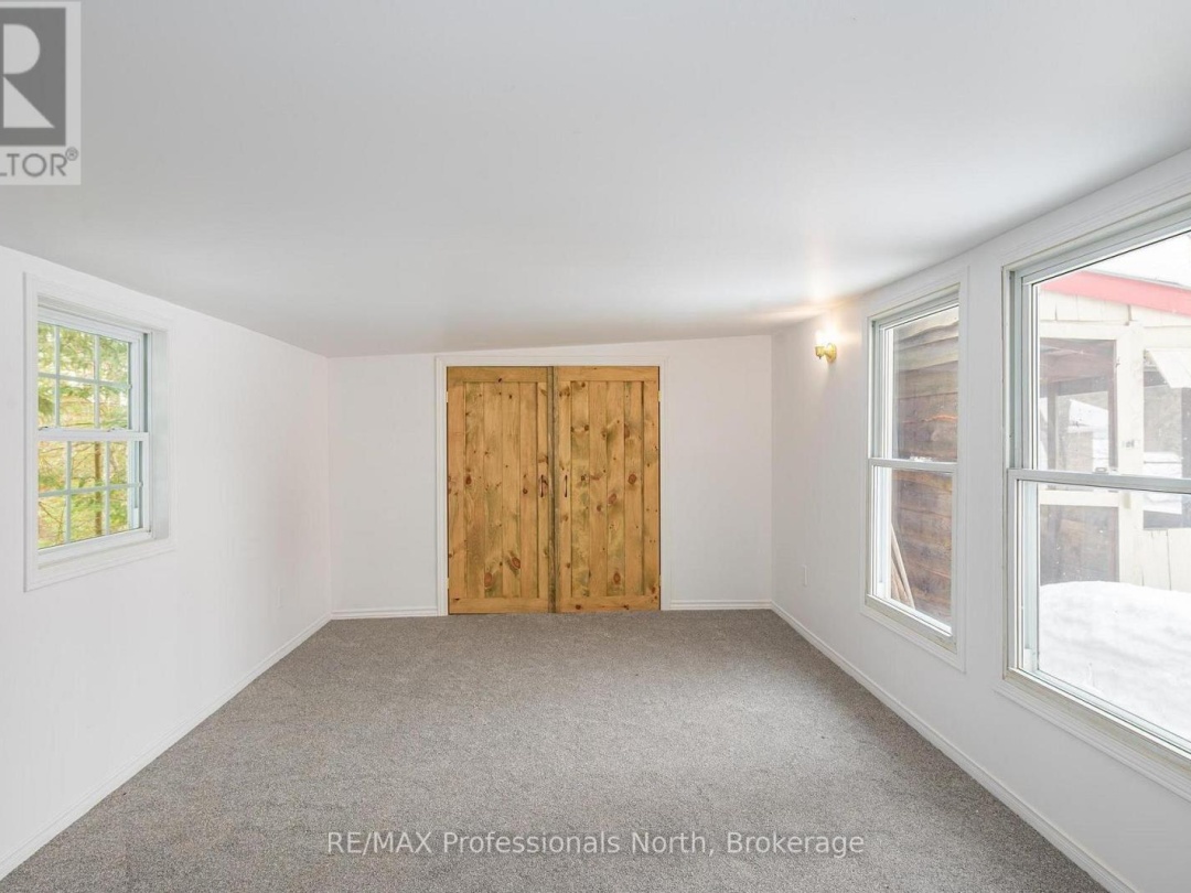 4 DICKSON STREET, Kawartha Lakes (Kinmount)