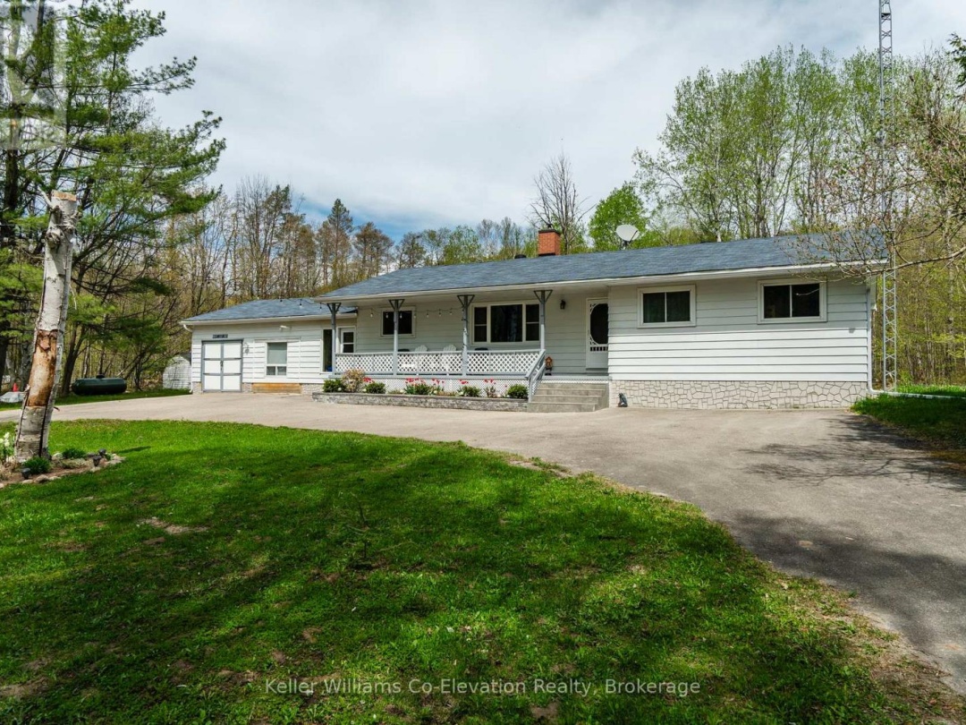 1467 ROSEMOUNT ROAD, 