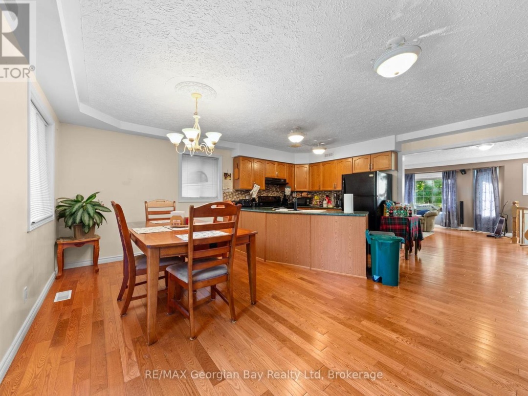 477 ALBERT STREET, Tay (Victoria Harbour)