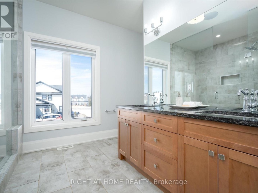 16 GELDERLAND CRESCENT, Oro-Medonte