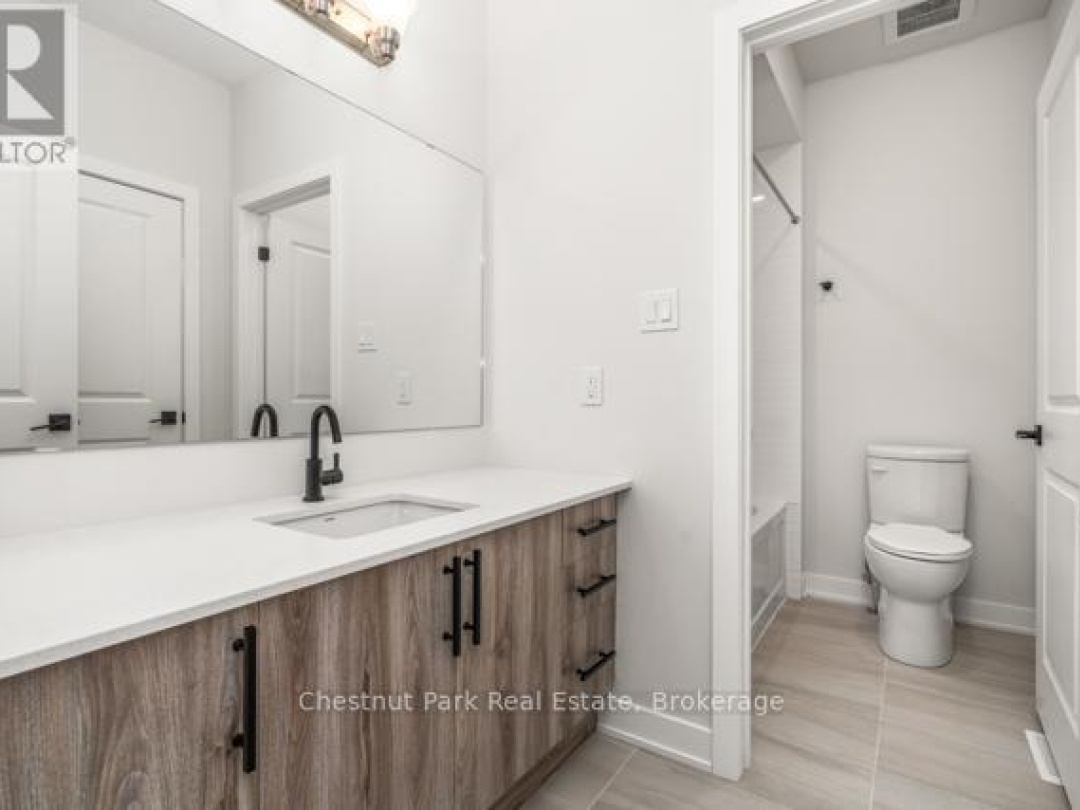 49 - 1053 GREENSVIEW DRIVE,