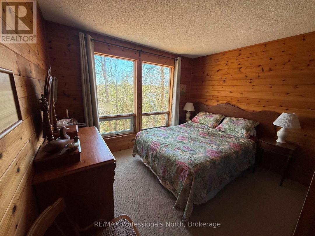 1226 HUBBARD & MONTGOMERY LANE, Minnicock Lake