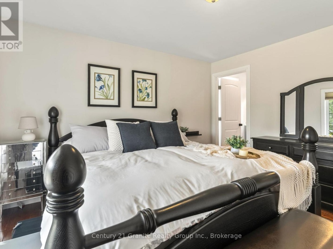 1190 RITCHIE FALLS ROAD, Minden Hills (Snowdon)