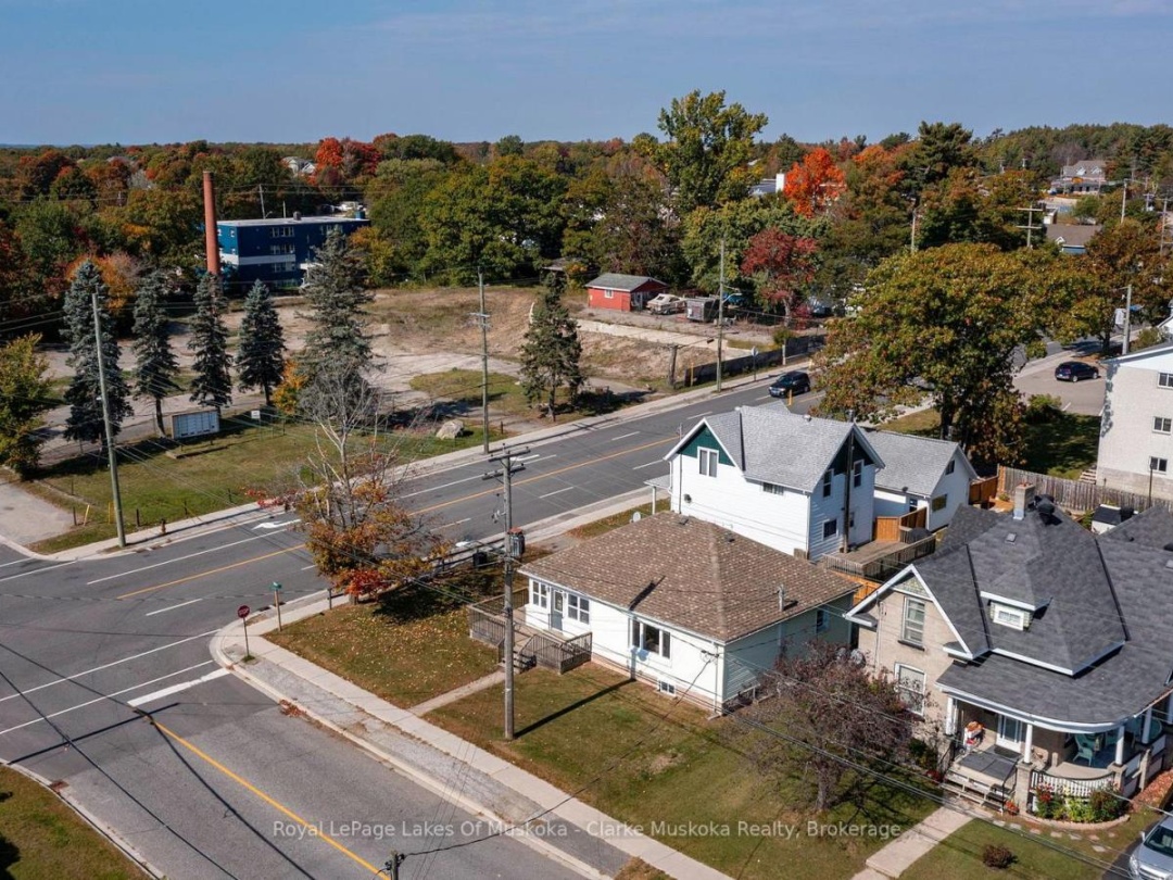 57 CASCADE STREET, Parry Sound