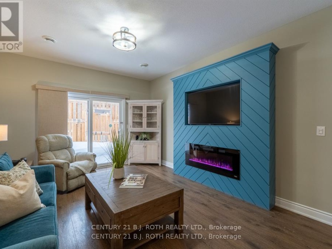 251 LUCY LANE, Orillia