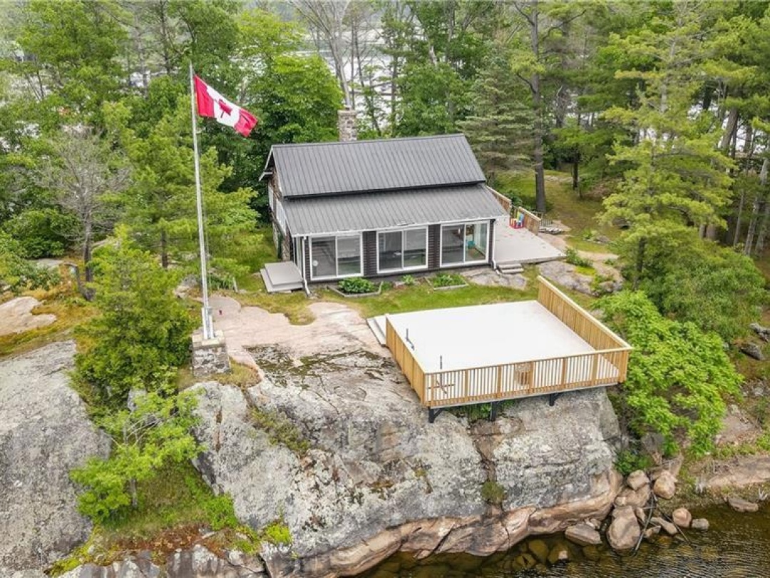 2 Island 860, Georgian Bay