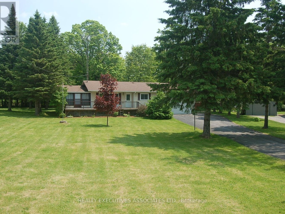 211 ALPINE LAKE ROAD, Pigeon Lake