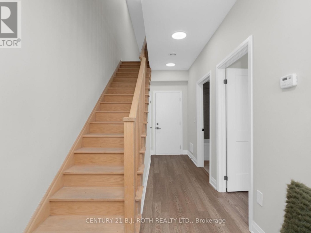 UNIT 12N - 89 LIGHTFOOT DRIVE, 