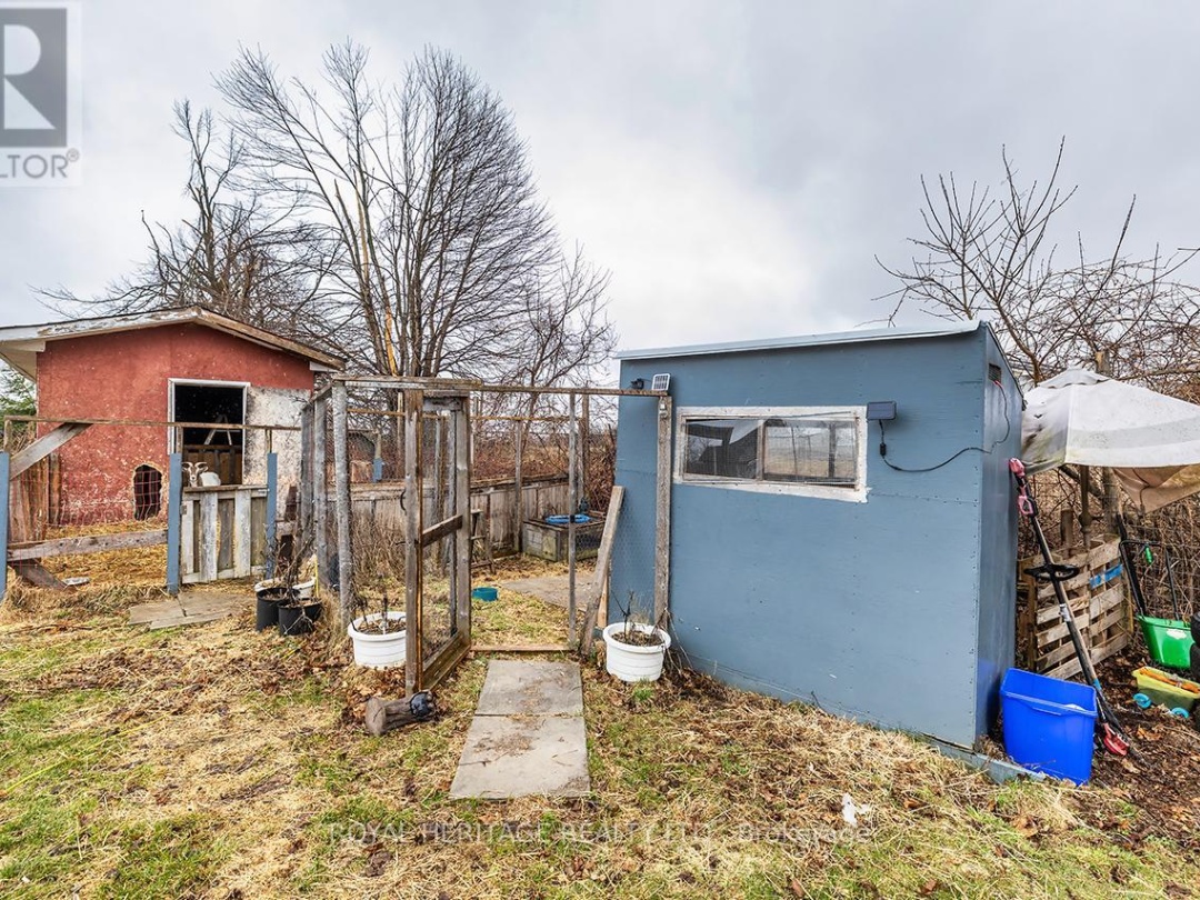940 PORTAGE ROAD, 