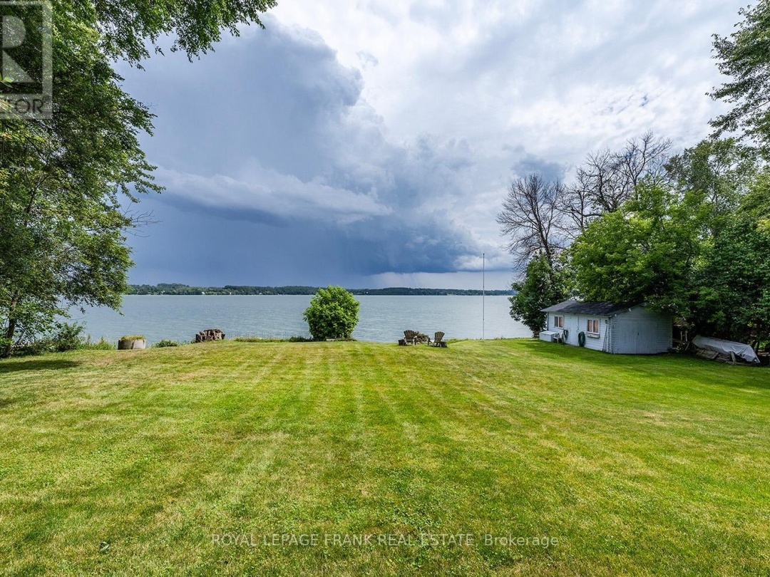 46 Lakeview Boulevard, Scugog Lake