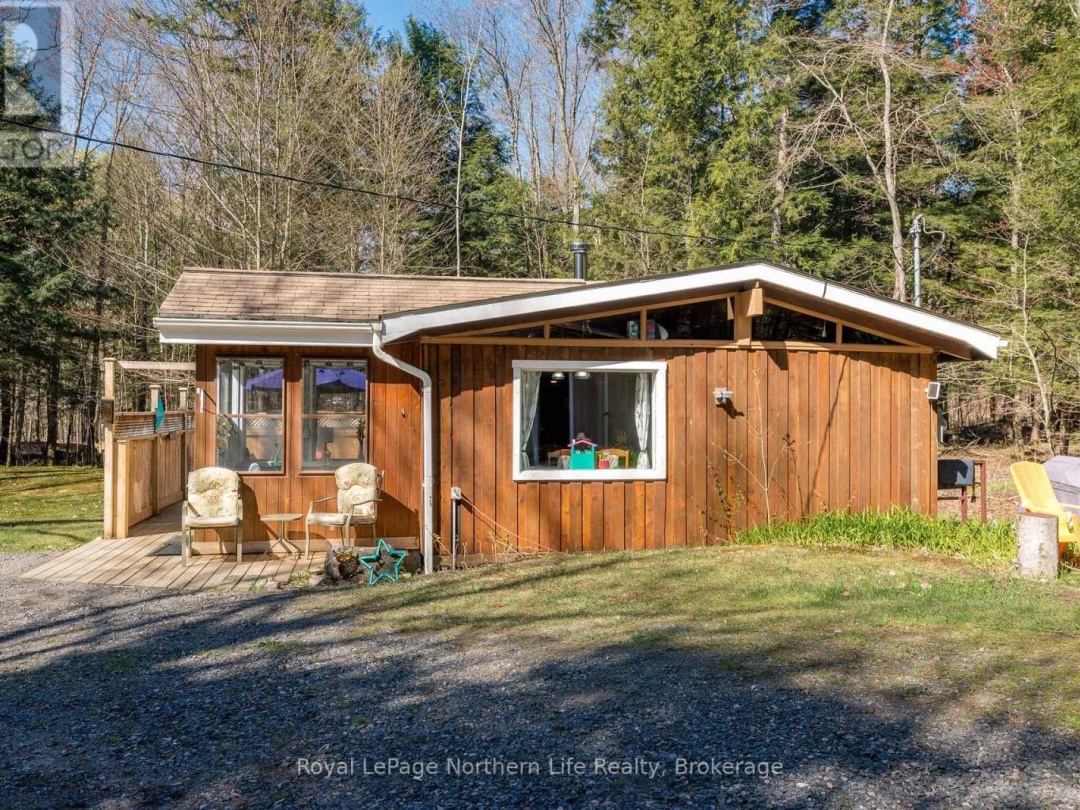 35 BRENNAN CIRCLE, Lake Vernon