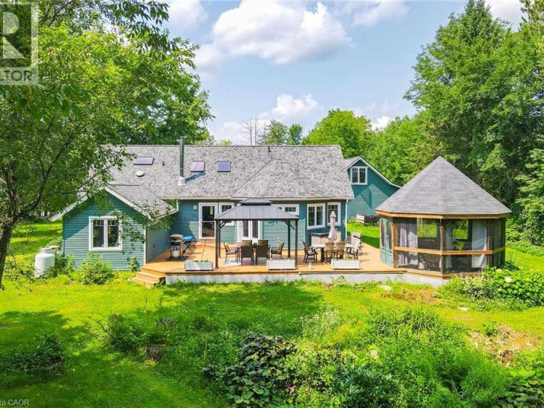 1622 HOUSEY'S RAPIDS, Kahshe River