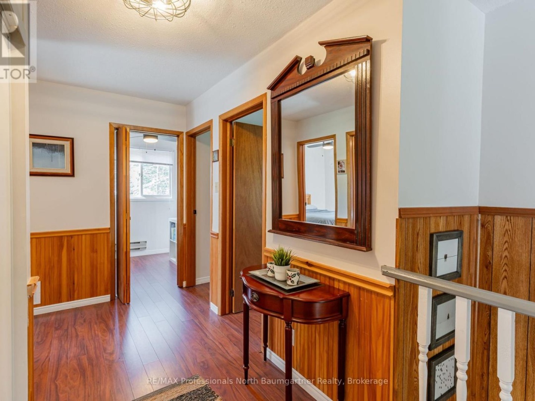 1053 MINK ROAD, Long Lake