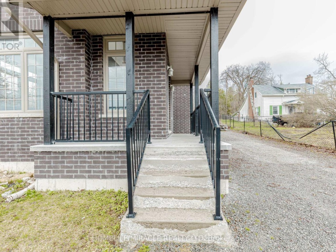 637 Simcoe Street, Brock (Beaverton)