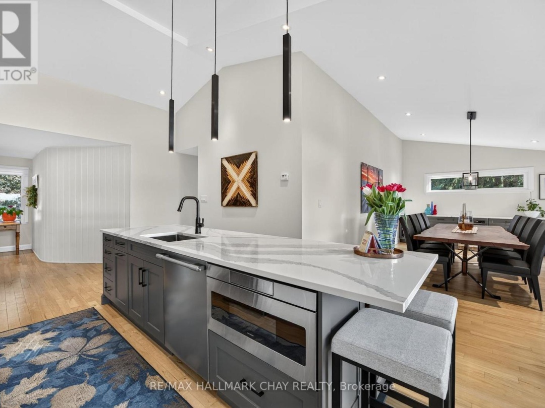 668 BROADVIEW AVENUE, 