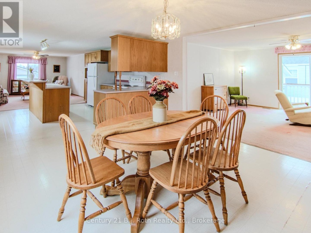 4106 LYNN STREET, Severn