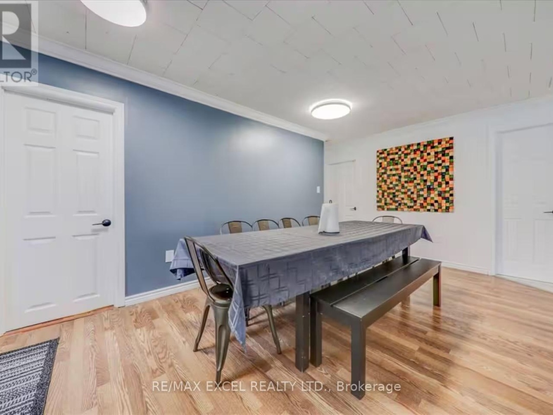 34 HARGRAVE ROAD, Mitchell Lake