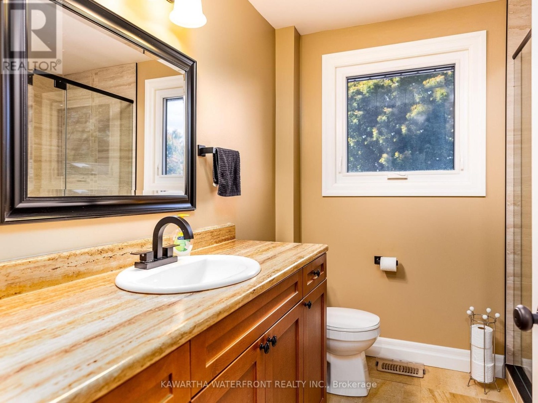 33 NORTHLINE ROAD, Kawartha Lakes (Verulam)
