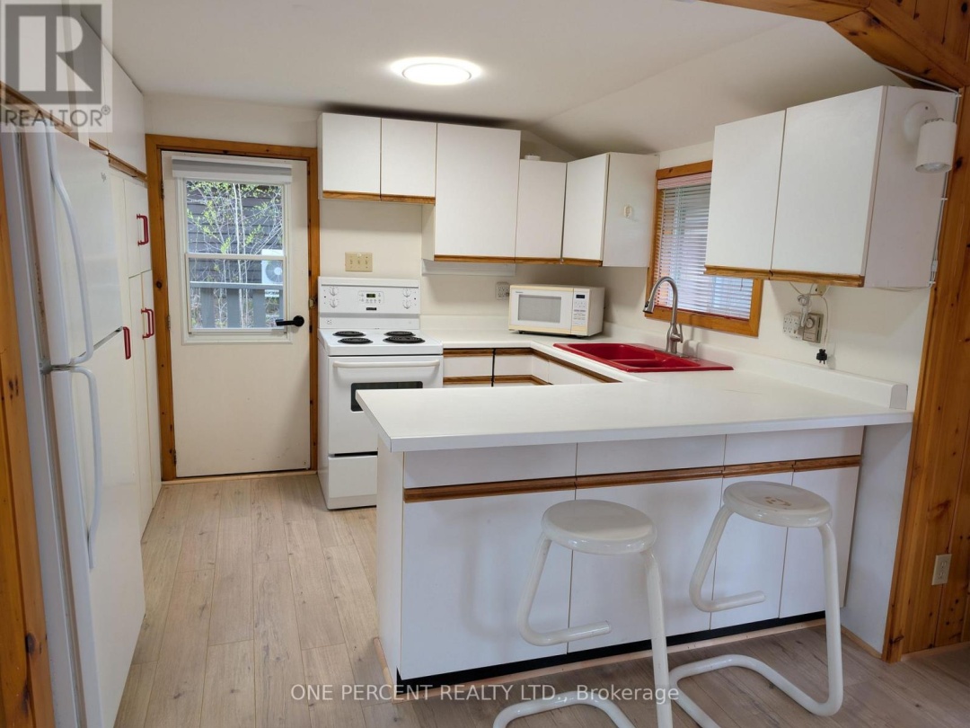 175 DRIFTWOOD SHORES ROAD, Canal Lake