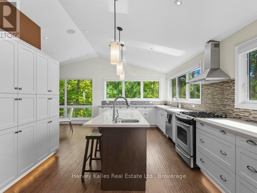 27 LIZZIE'S LANE, 