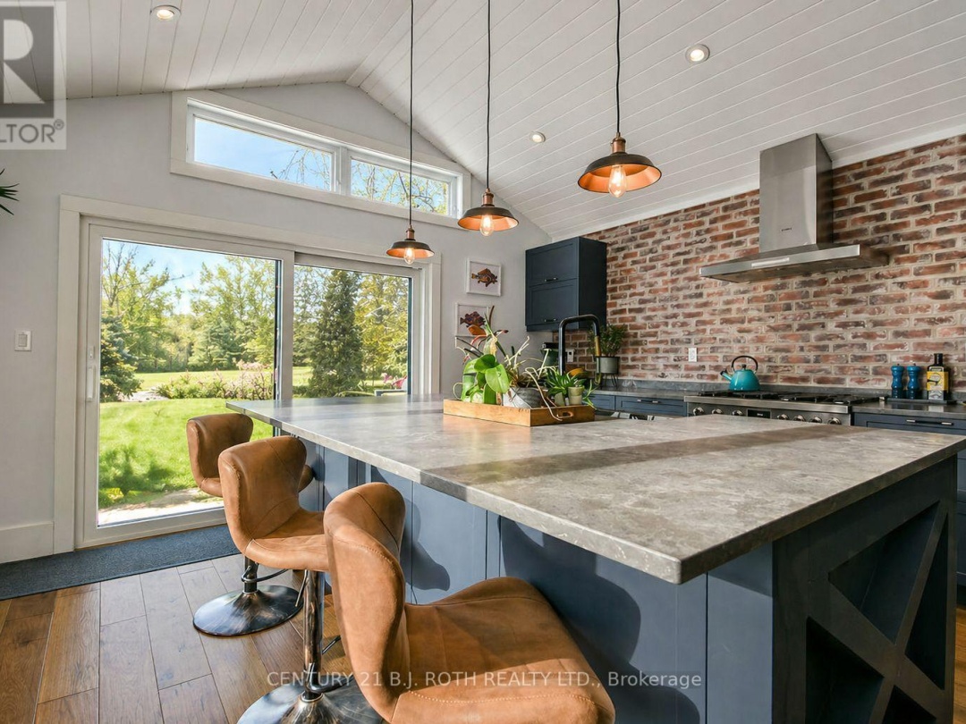 4885 6 LINE N, Oro-Medonte (Moonstone)