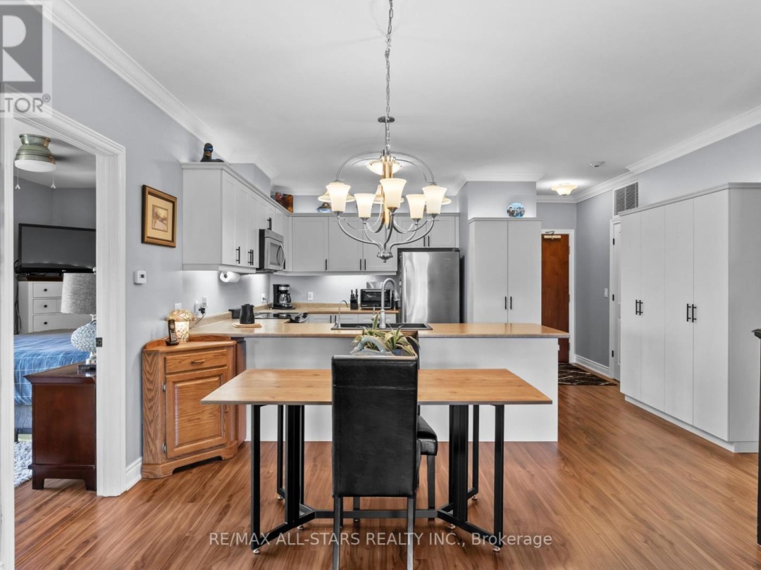 308 - 94 FRANCIS STREET W, 