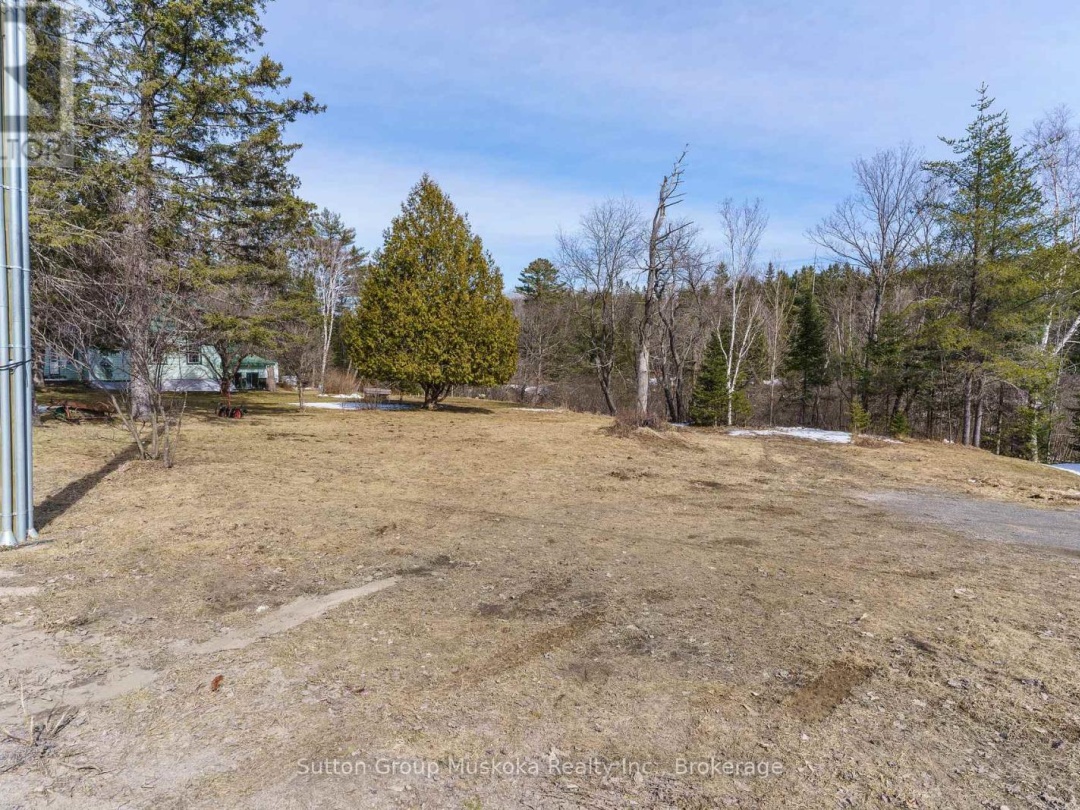 641 Muskoka 3 Road N, Huntsville (Chaffey)