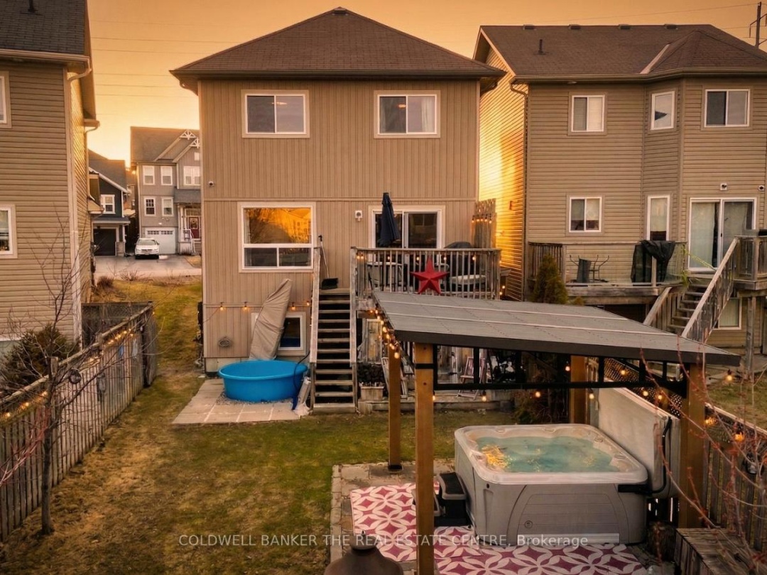 61 PEARL DRIVE, Orillia