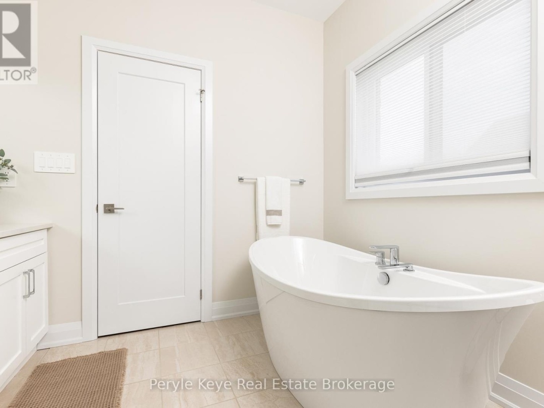 14 CHARLES MORLEY BOULEVARD, Huntsville (Chaffey)