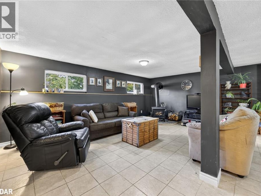 10 CONDER Drive, 