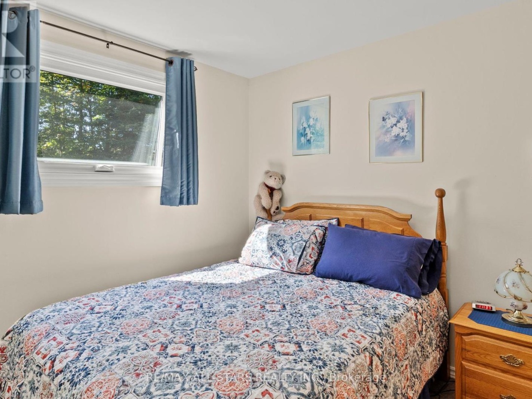 315 SOMERVILLE 11 CONCESSION, 