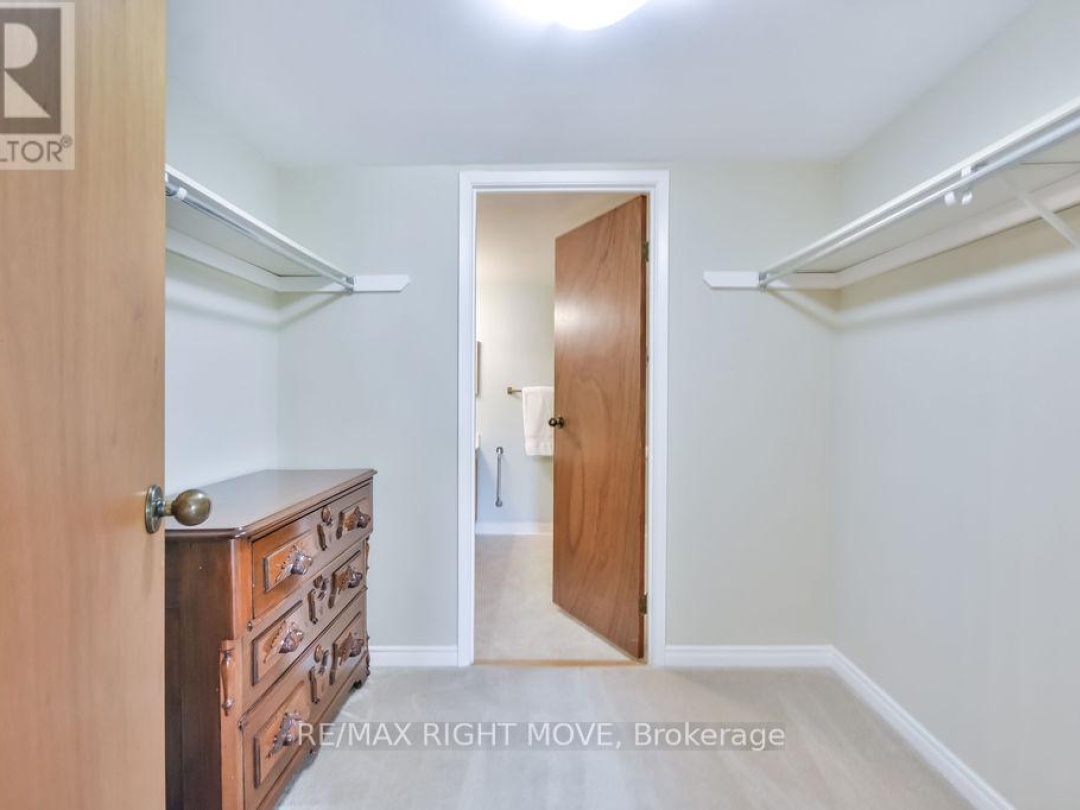 101 - 95 MATCHEDASH STREET N, 