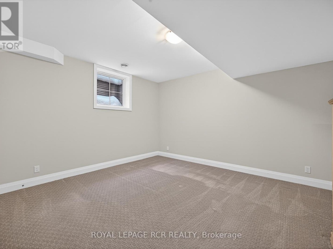 3 THOROUGHBRED DRIVE, Oro-Medonte