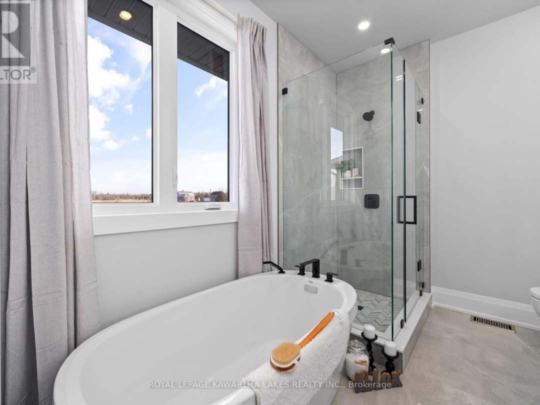1270 COUNTY ROAD 121, 
