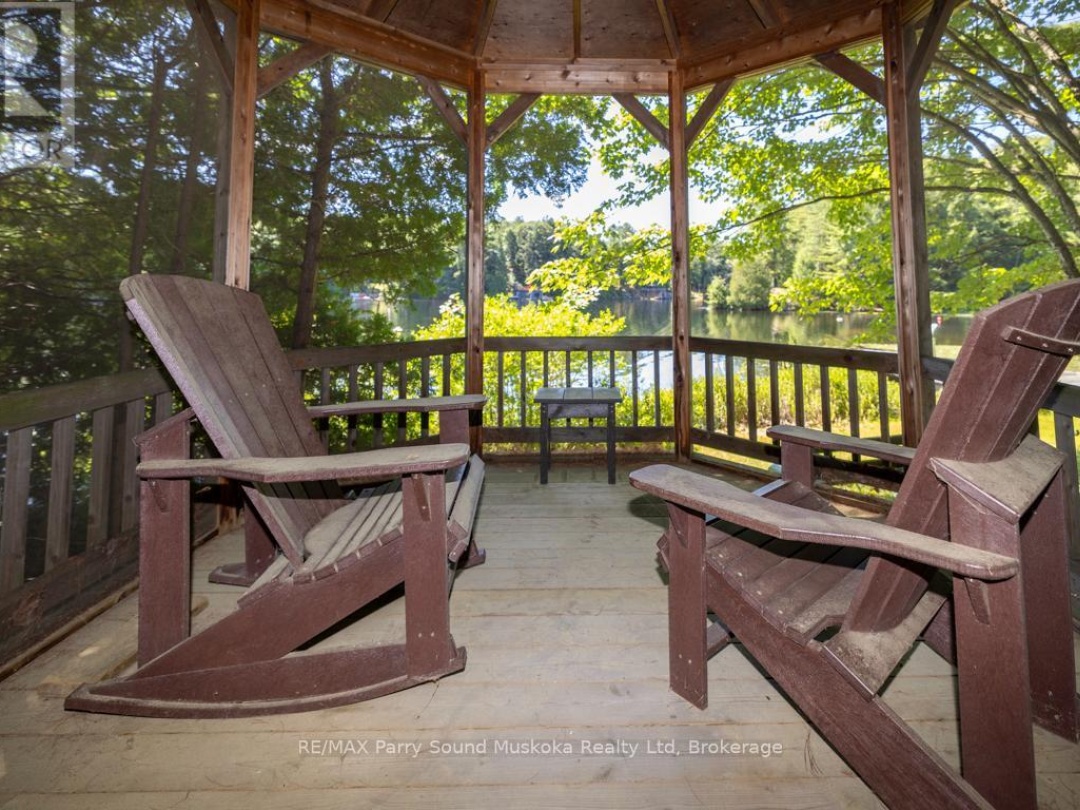 20 PRIOR LANE, Otter Lake