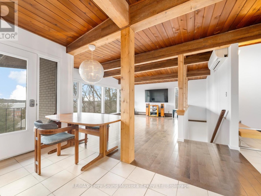 8 SUNSET AVENUE, Georgian Bay