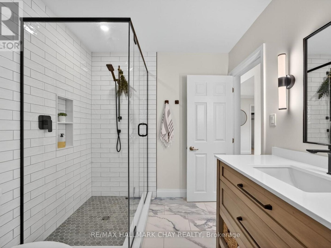 668 BROADVIEW AVENUE, 