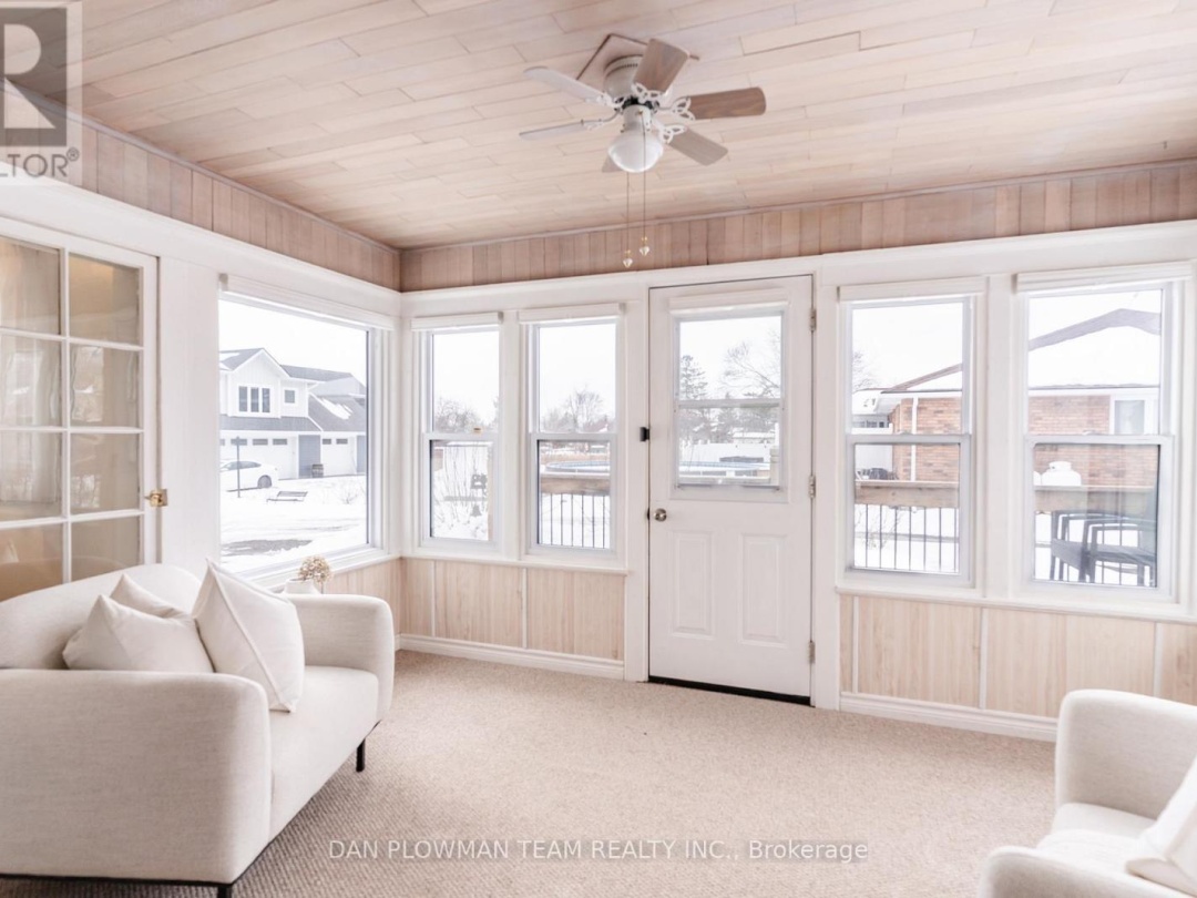 48 DUNN STREET, Kawartha Lakes (Bobcaygeon)
