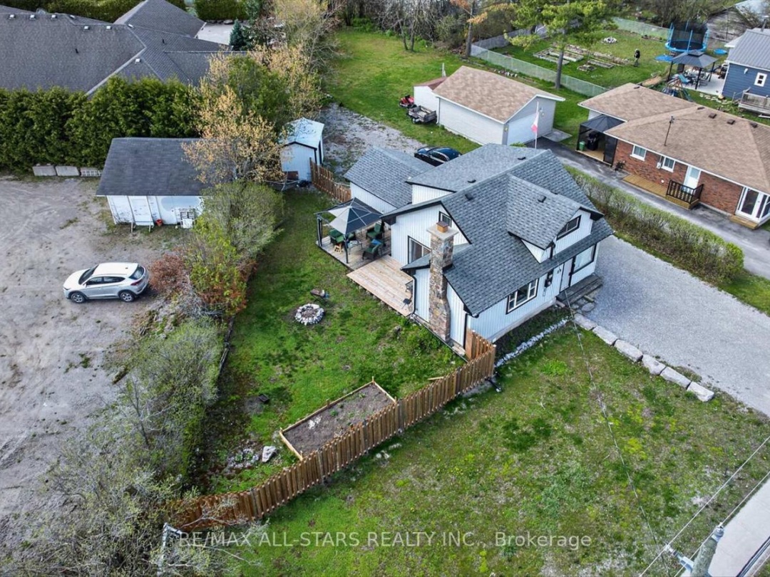 28 PRINCE STREET W, Kawartha Lakes (Bobcaygeon)